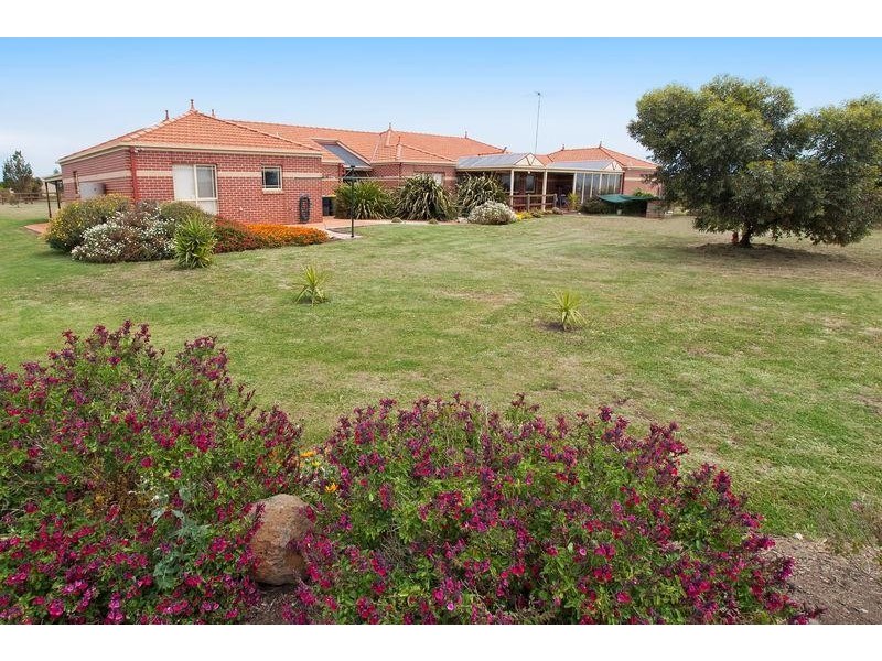 20 Fleurs Lane, Batesford VIC 3221