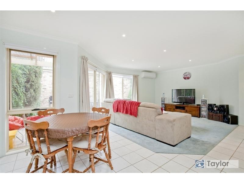 10 Stanhope Street, Geelong West VIC 3218