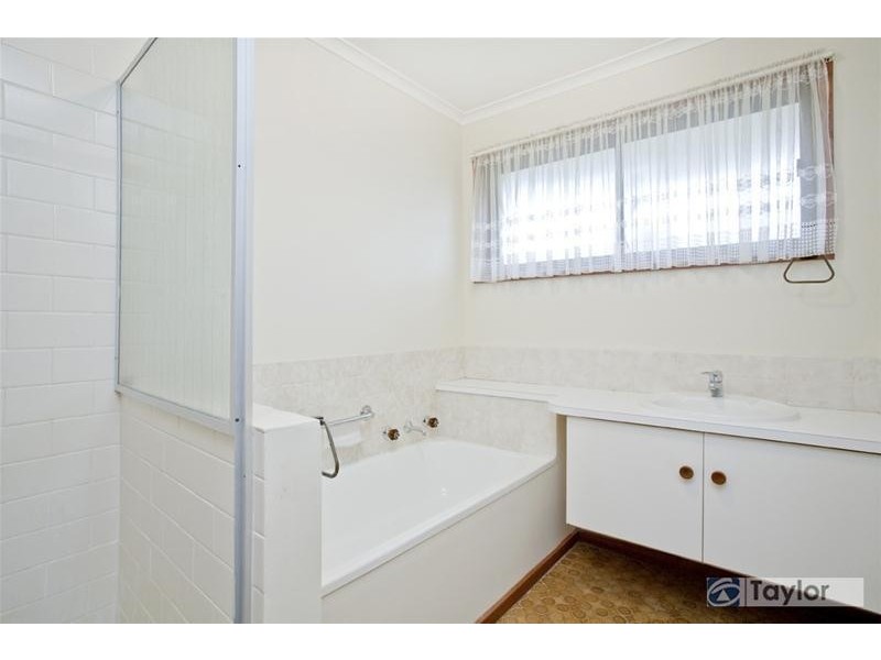 1/9 Prospect Avenue, Belmont VIC 3216