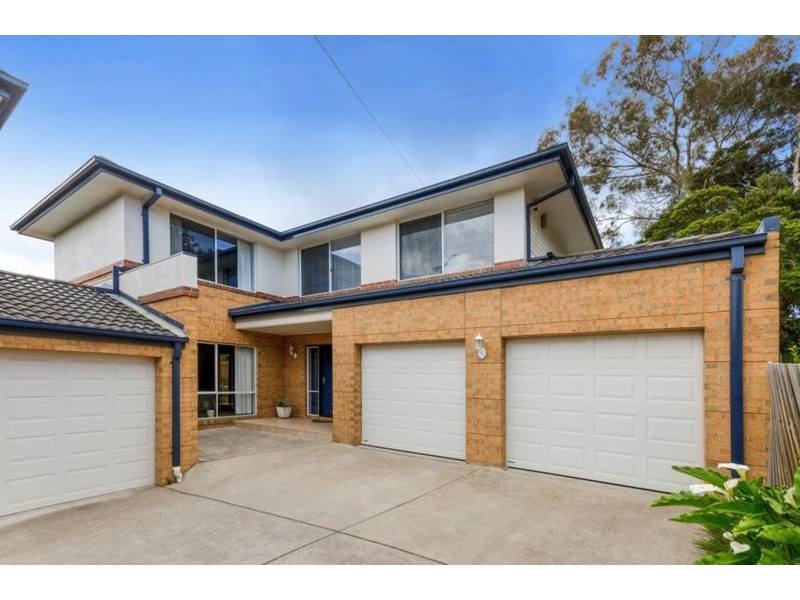 2/44 Cook Street, Newtown VIC 3220