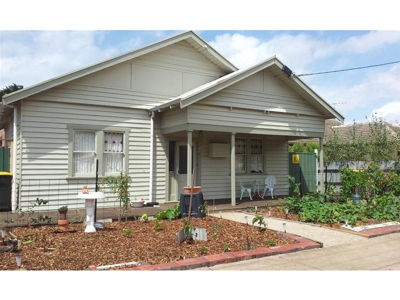 30 Roseneath Street, North Geelong VIC 3215