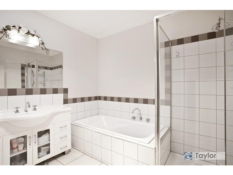 41 Hickey Street, Whittington VIC 3219