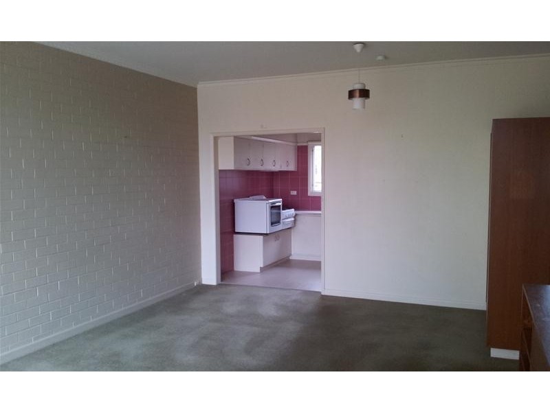 Unit 5/24 Retreat Road, Newtown VIC 3220