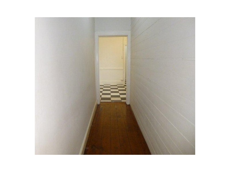 8 Villamanta Street, Geelong West VIC 3218