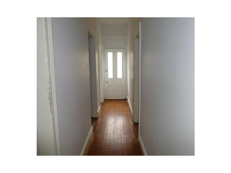 8 Villamanta Street, Geelong West VIC 3218