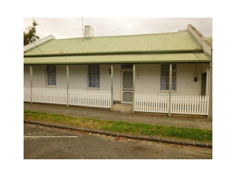 8 Villamanta Street, Geelong West VIC 3218