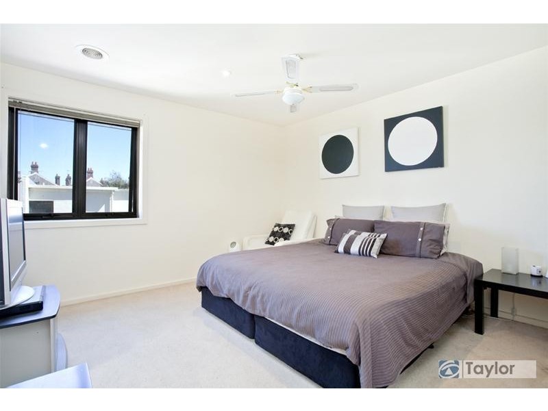U6/242 Ryrie Street, Geelong VIC 3220