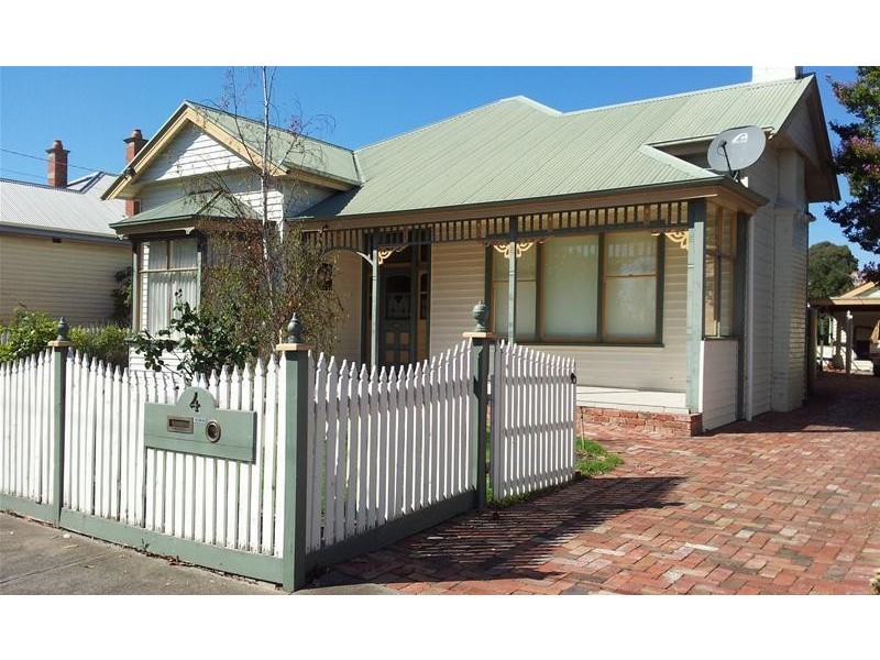 4 Glenleith Avenue, Geelong VIC 3220