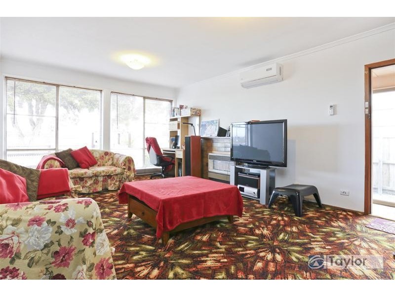 153 St Albans Road, Thomson VIC 3219