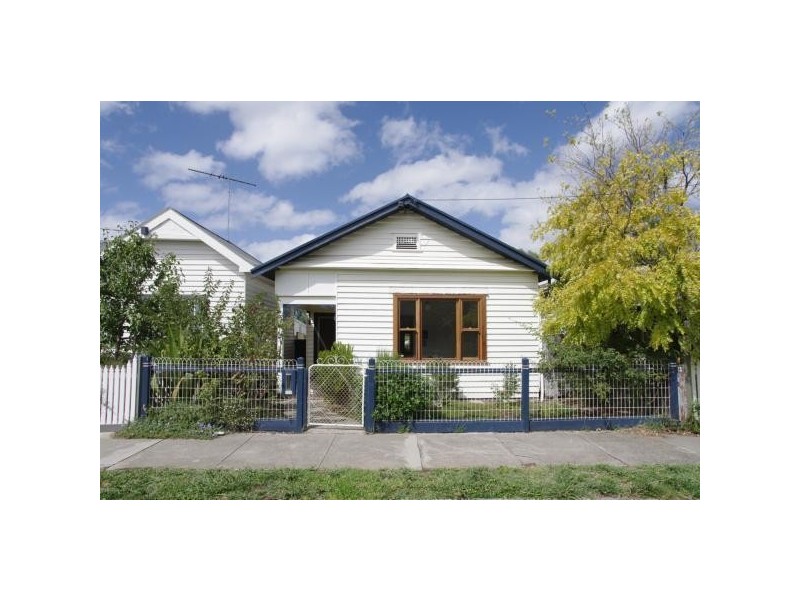 47 Percy Street, Newtown VIC 3220