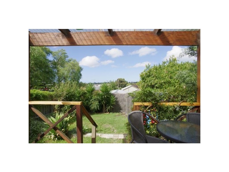 47 Percy Street, Newtown VIC 3220