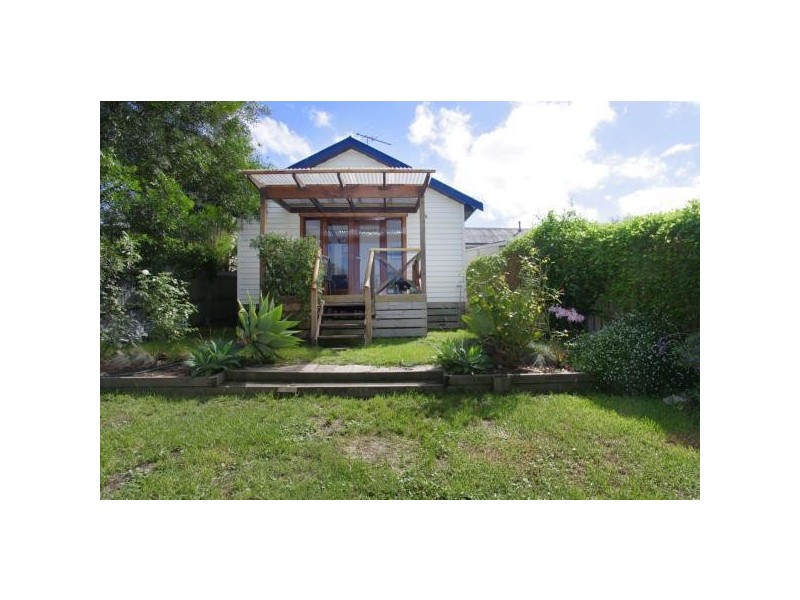 47 Percy Street, Newtown VIC 3220