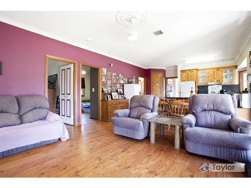 1 The Broadway, Moriac VIC 3240