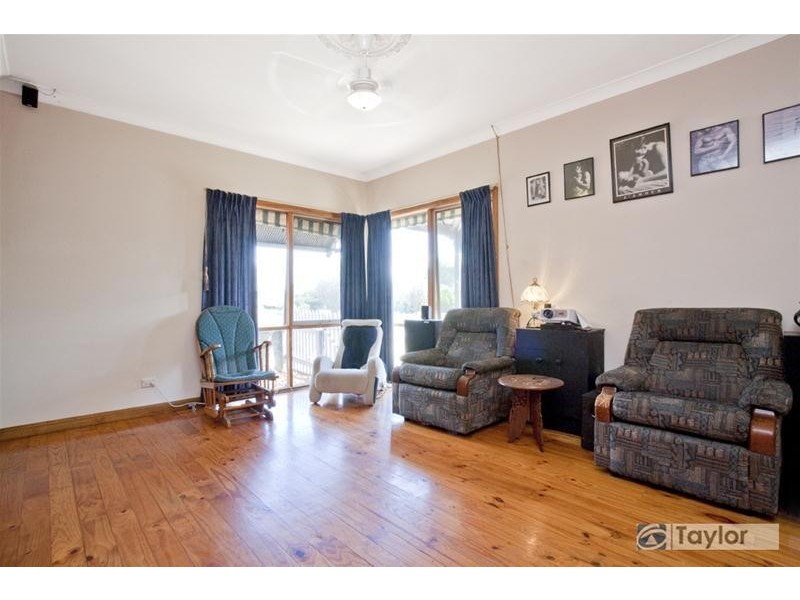 1 The Broadway, Moriac VIC 3240