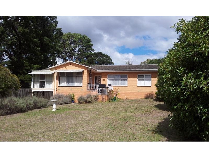 5 Remony Avenue, Highton VIC 3216