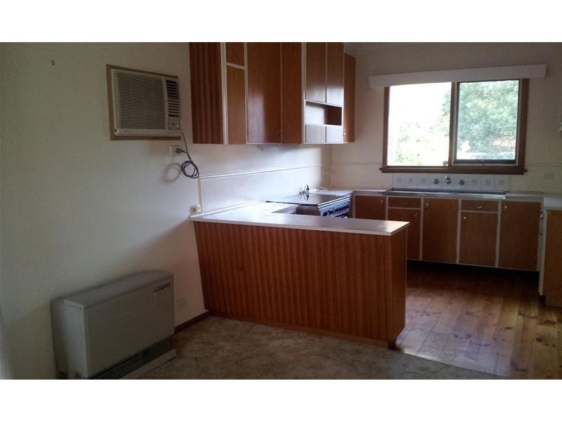 5 Remony Avenue, Highton VIC 3216