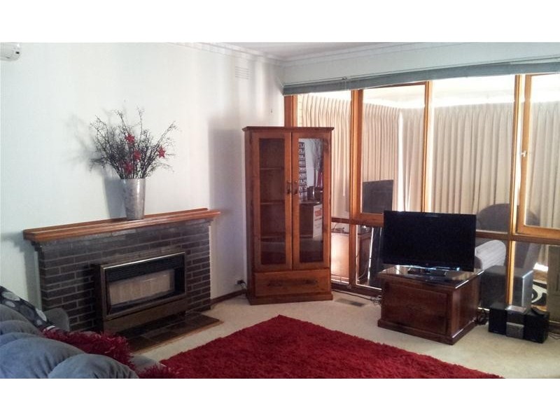 4 Breguet Street, Manifold Heights VIC 3218