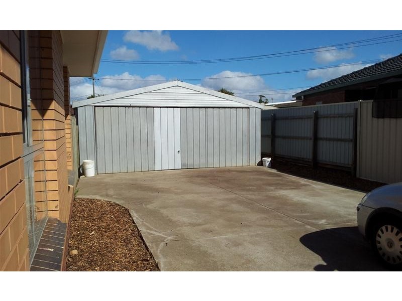 37 Nicholson Crescent, Bell Park VIC 3215