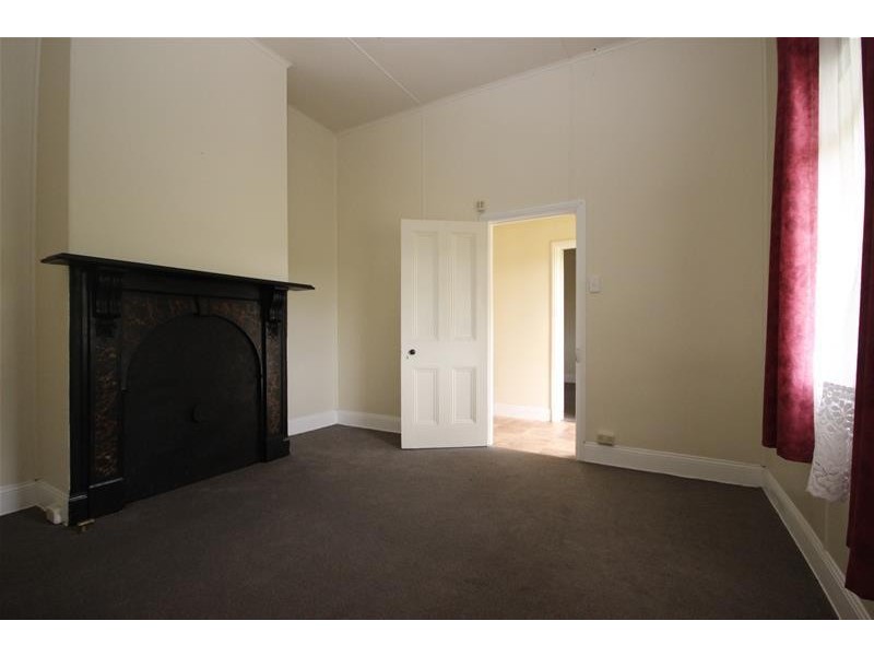 12 Lawrence Street, Camperdown VIC 3260