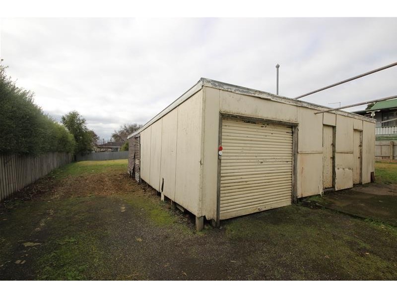 12 Lawrence Street, Camperdown VIC 3260