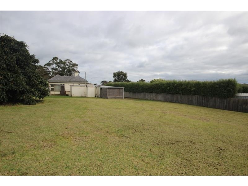 12 Lawrence Street, Camperdown VIC 3260