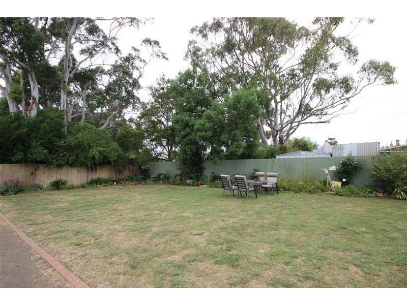 129 High Street, Koroit VIC 3282