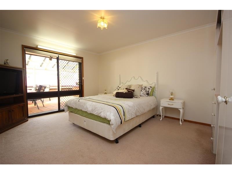 11 Anne Street, Koroit VIC 3282