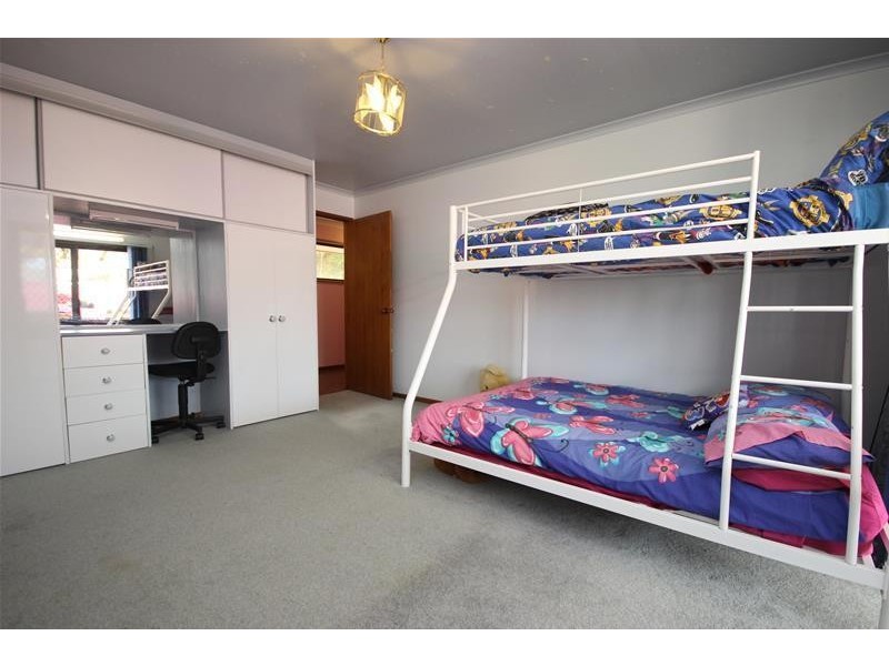 11 Anne Street, Koroit VIC 3282