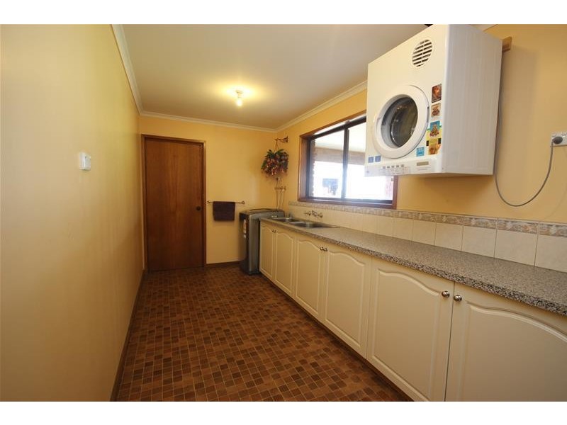 11 Anne Street, Koroit VIC 3282