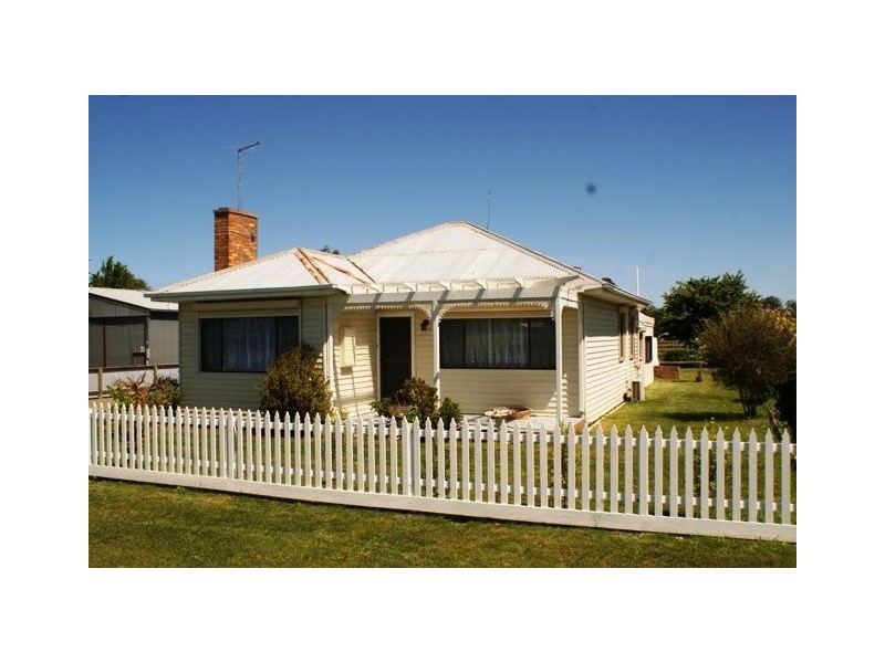 121 Boundary Road, Mortlake VIC 3272