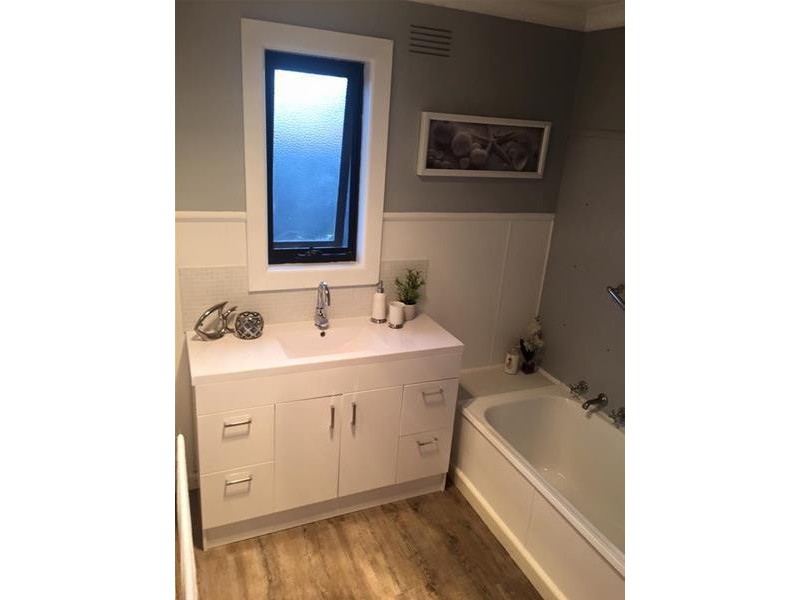 6 Landy Grove, Warrnambool VIC 3280