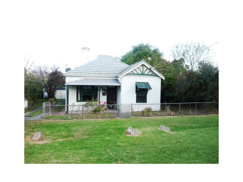 57 Spring Street, Mortlake VIC 3272