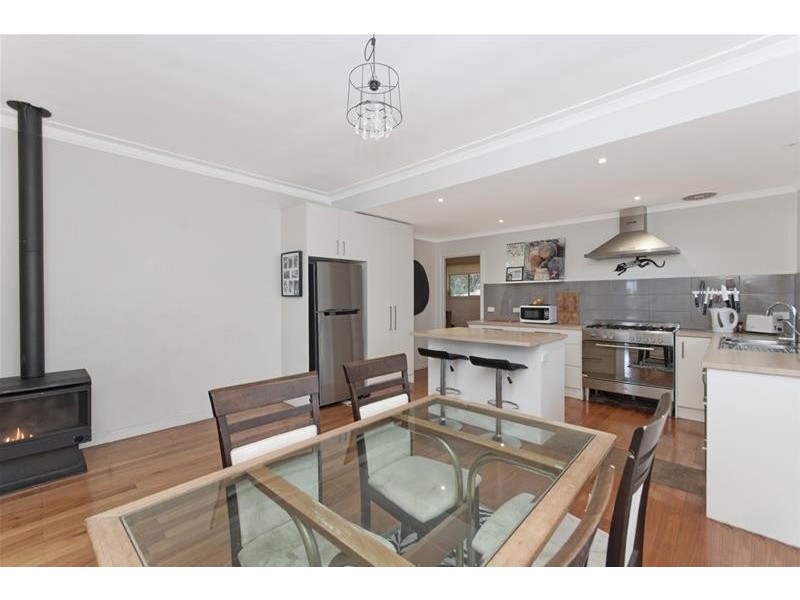 6 Emma Avenue, Warrnambool VIC 3280