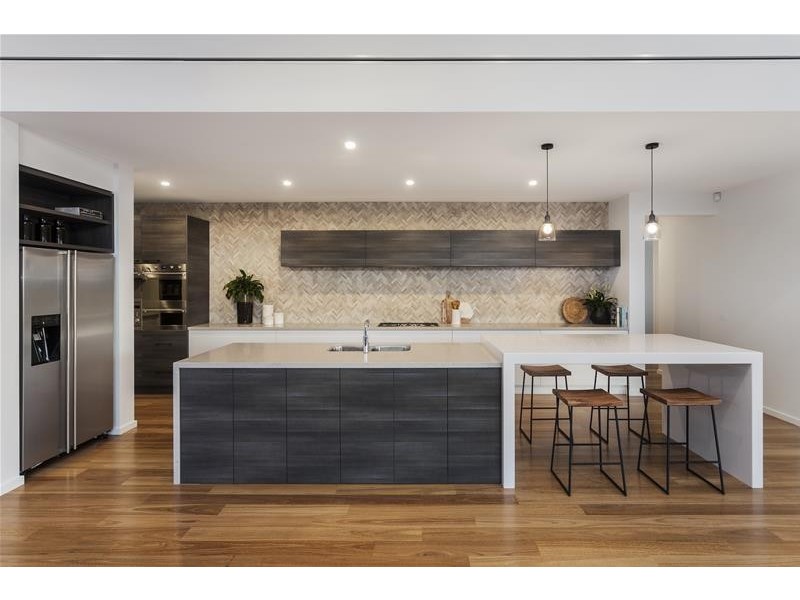 2 Bayer Place, Warrnambool VIC 3280