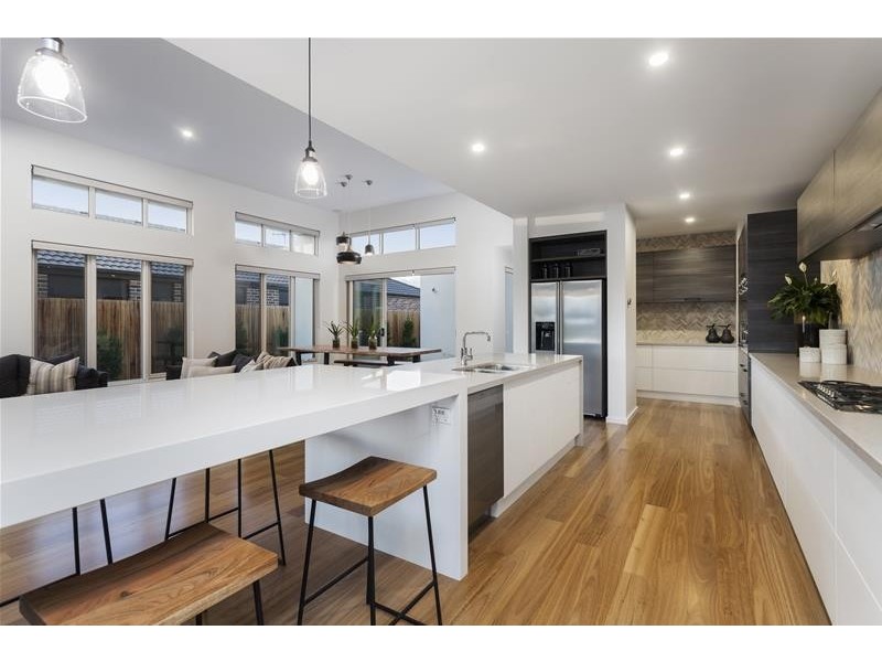 2 Bayer Place, Warrnambool VIC 3280