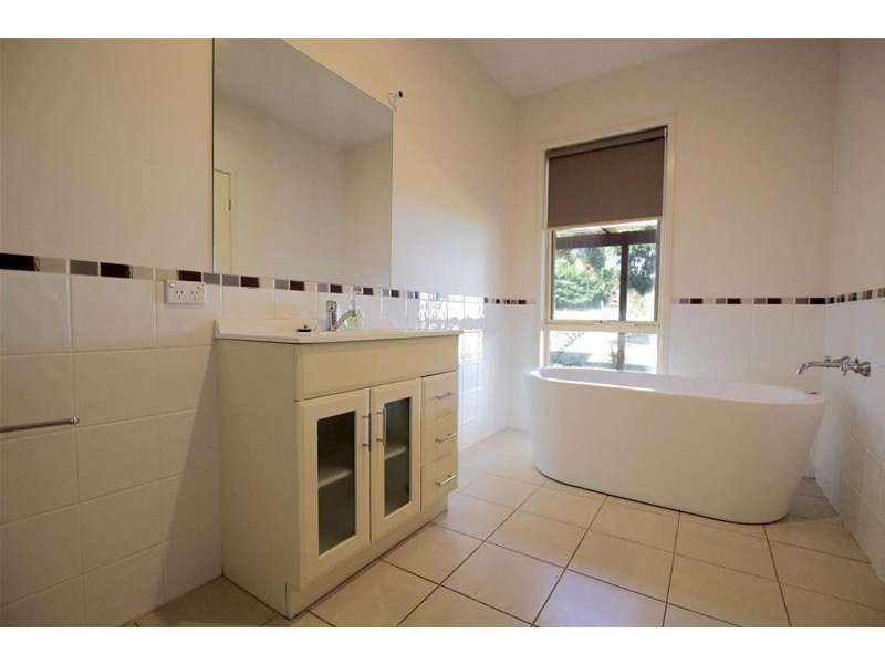 78 Esterly Ridge Road, Cudgee VIC 3265