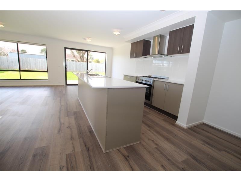 22 Keane Street, Koroit VIC 3282