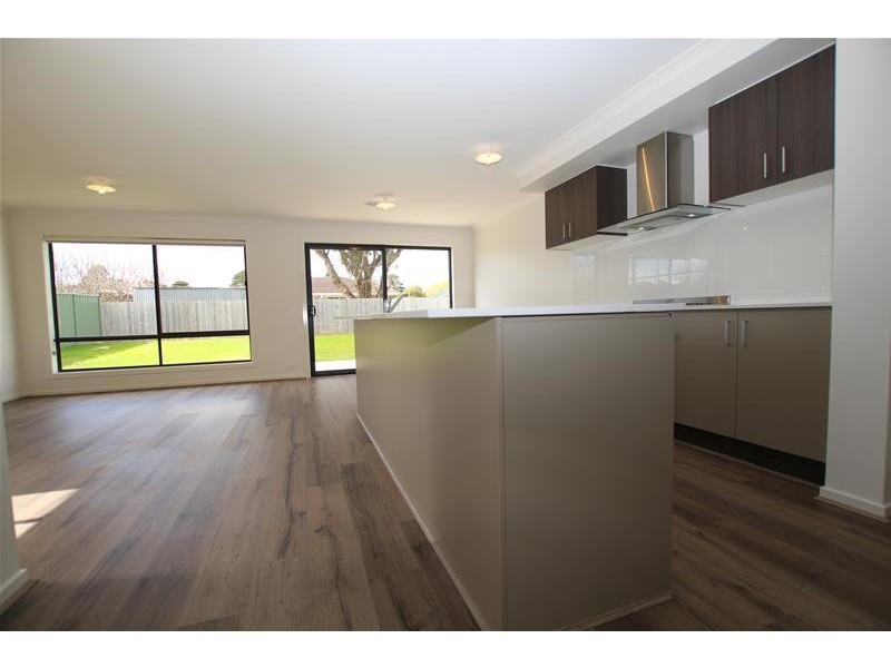 22 Keane Street, Koroit VIC 3282