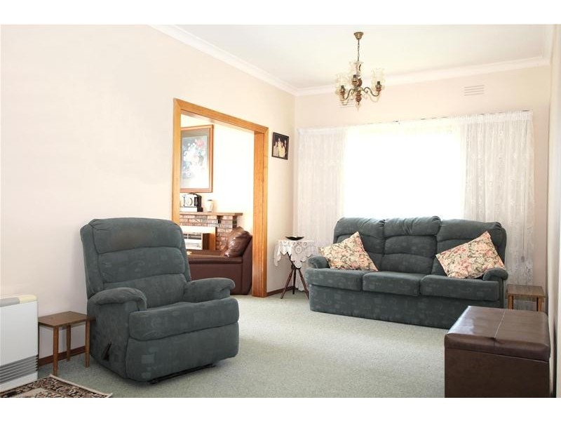 10 Lyons Street, Terang VIC 3264