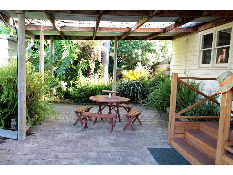 10 Lyons Street, Terang VIC 3264