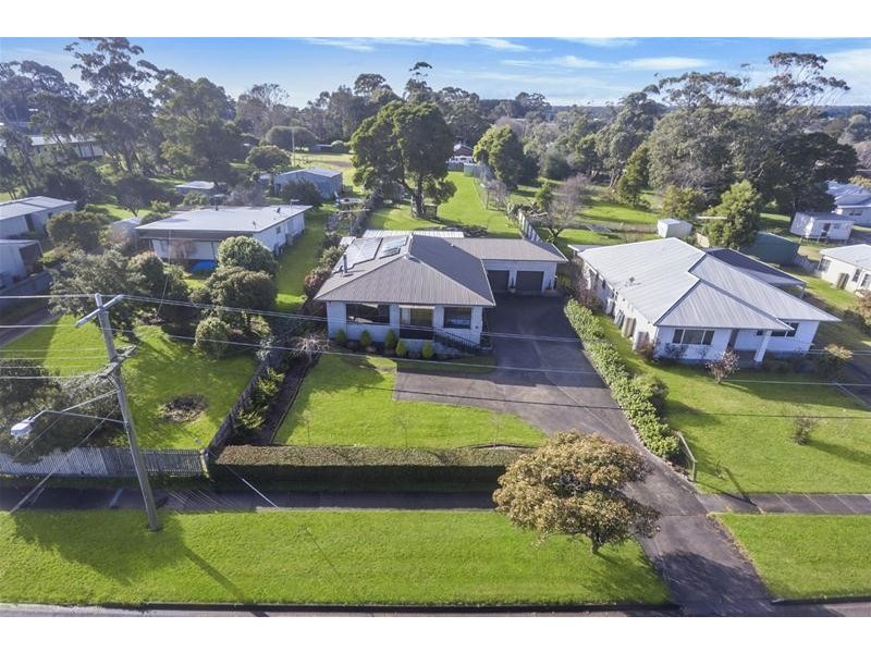 28 Barrett Street, Timboon VIC 3268