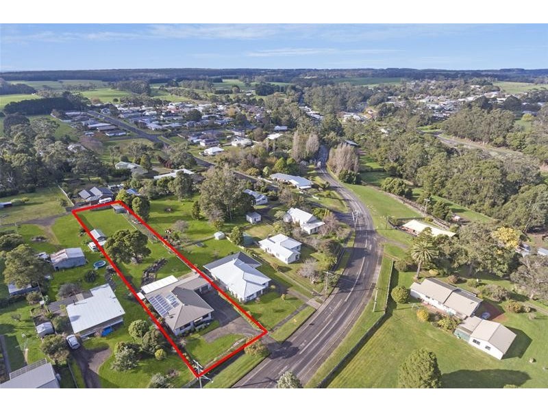 28 Barrett Street, Timboon VIC 3268
