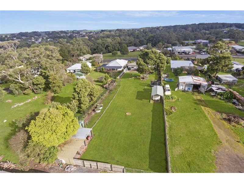 28 Barrett Street, Timboon VIC 3268