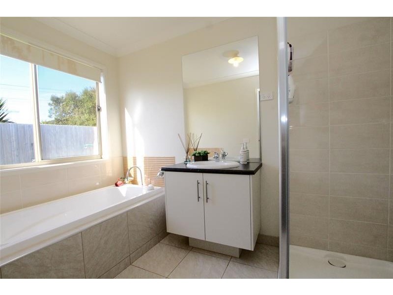 3 Coghlans Road, Warrnambool VIC 3280