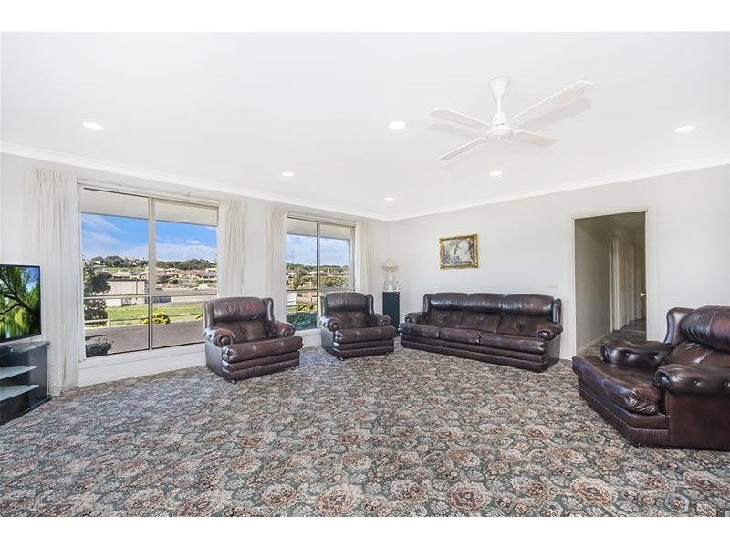 8 Hopetoun Road, Warrnambool VIC 3280