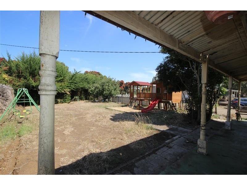 44 High Street, Koroit VIC 3282