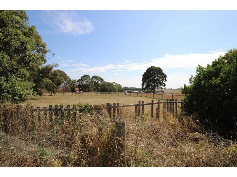 44 High Street, Koroit VIC 3282