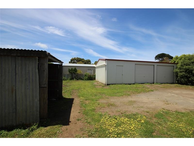 44 High Street, Koroit VIC 3282