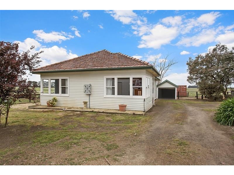 1662 Warrnambool-Caramut Road, Winslow VIC 3281