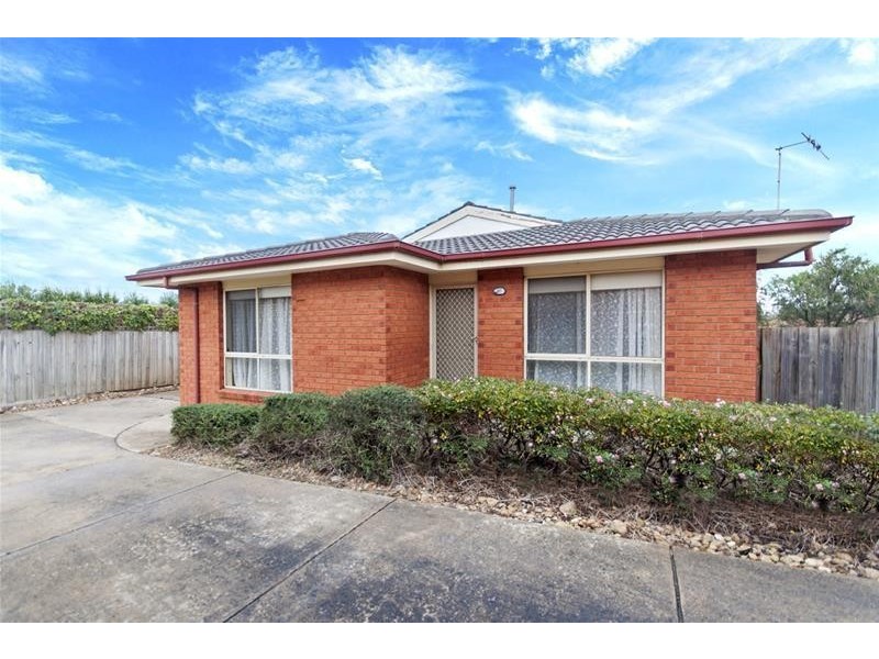 2/18 Caroville Drive, Warrnambool VIC 3280